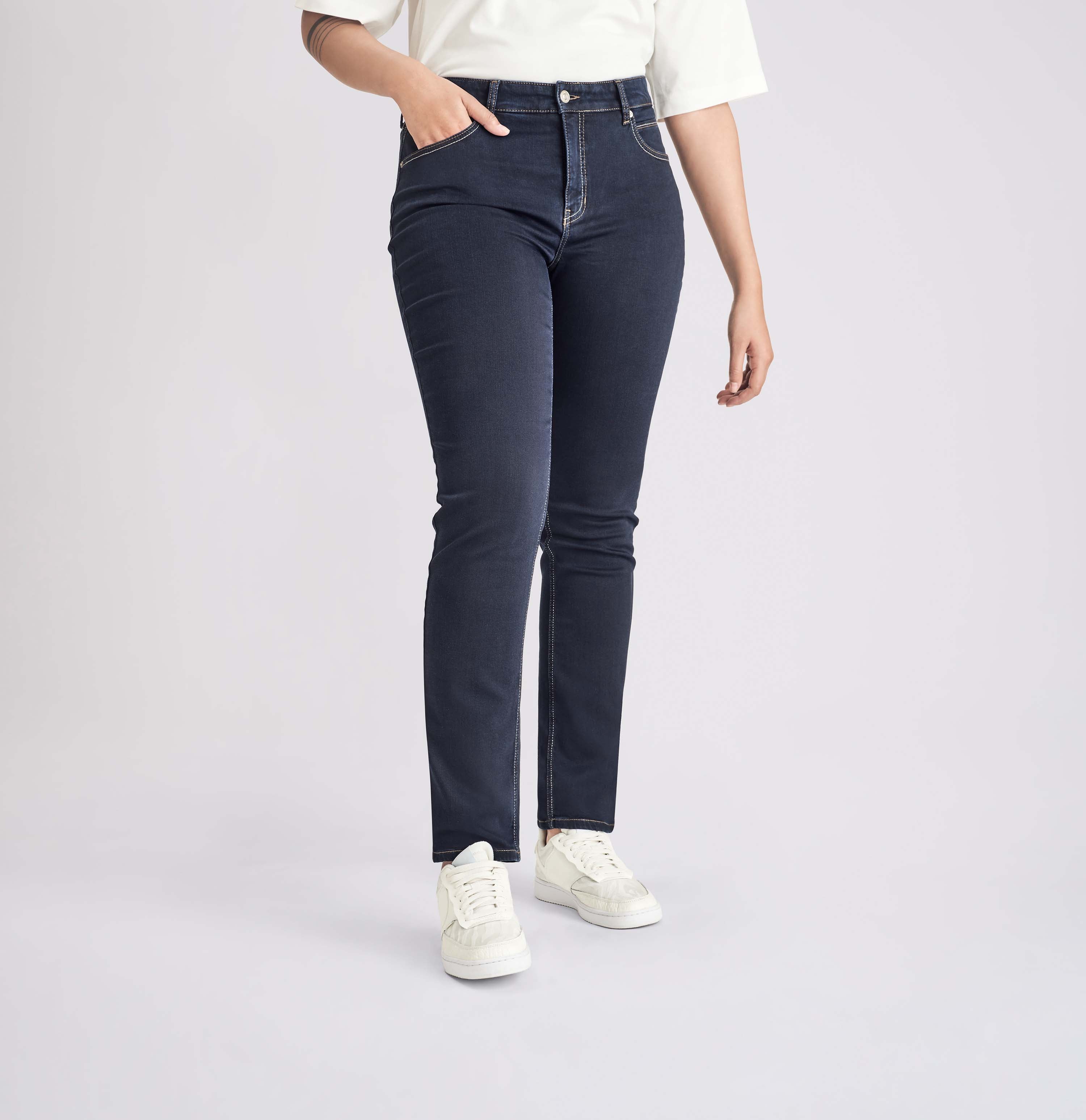 Jeans - Straight Leg