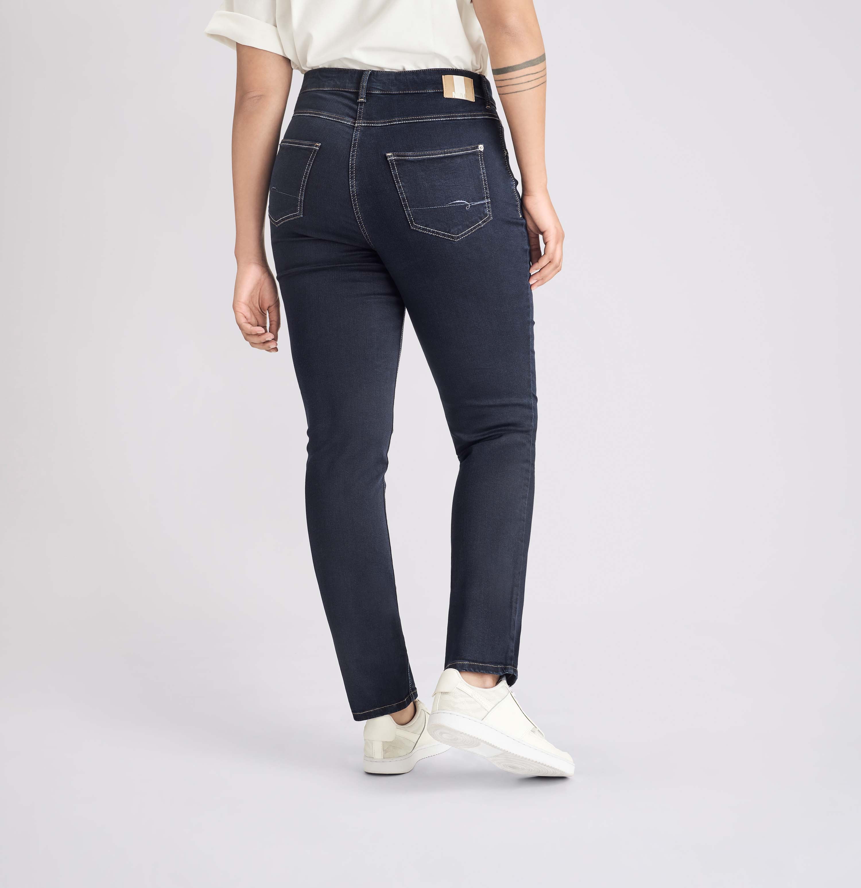 Jeans - Straight Leg
