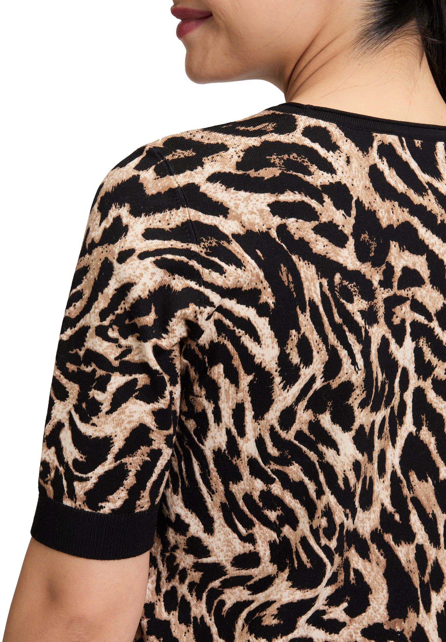 Feinstrickpullover. - Animalprint