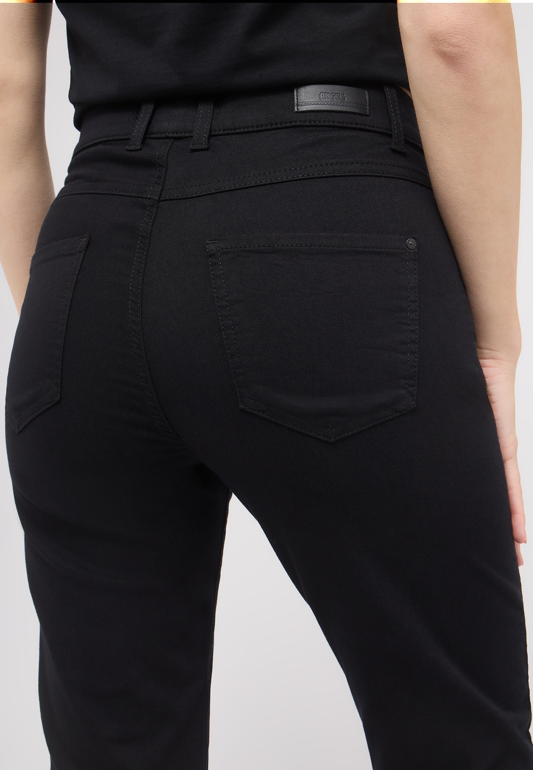 Jeans - LARA