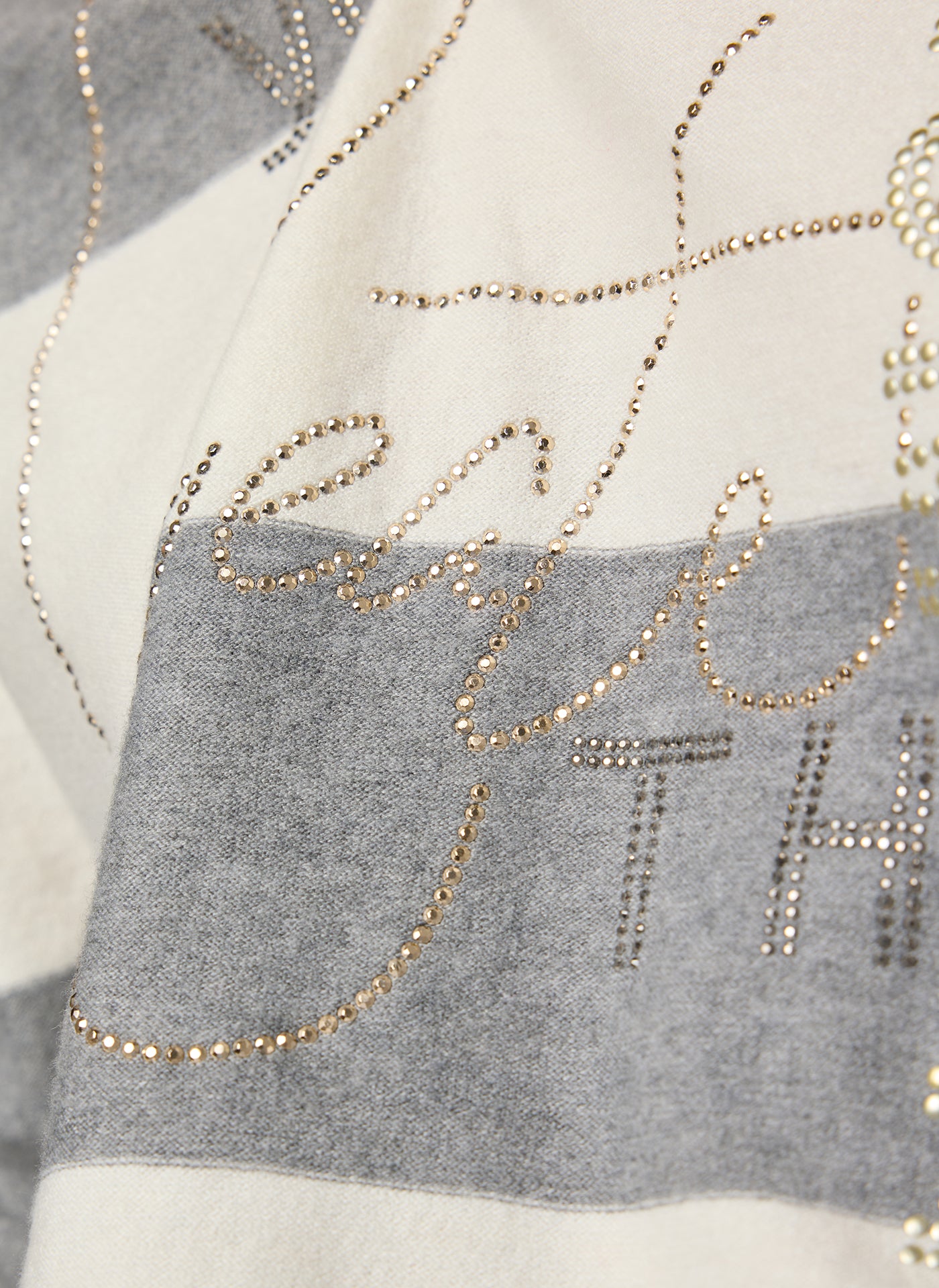 Pullover - Cozy & Cool