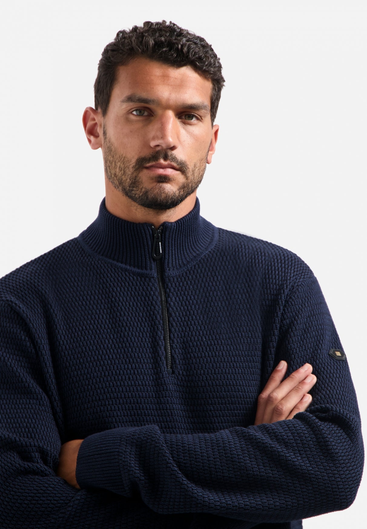 Pullover - Half Zipper