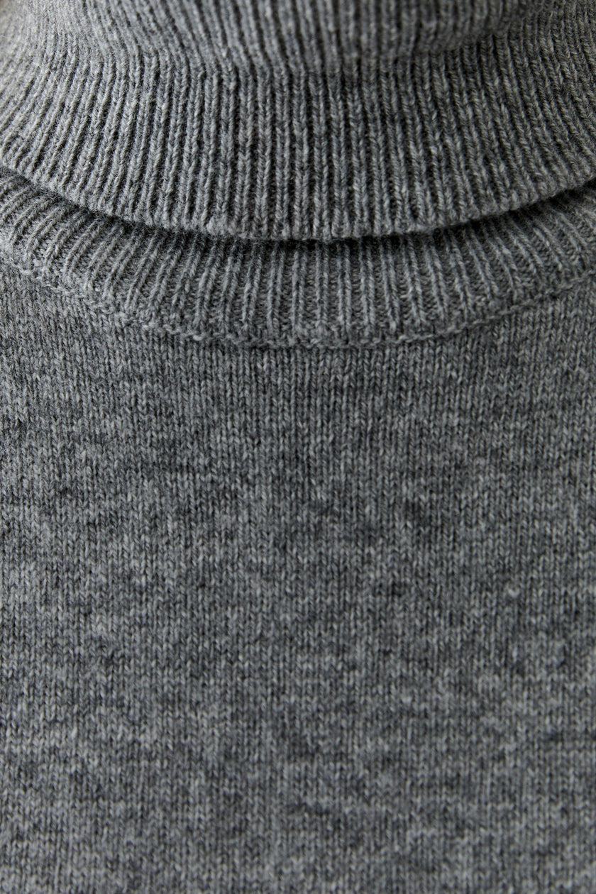 Strickpullover - Rollkragen