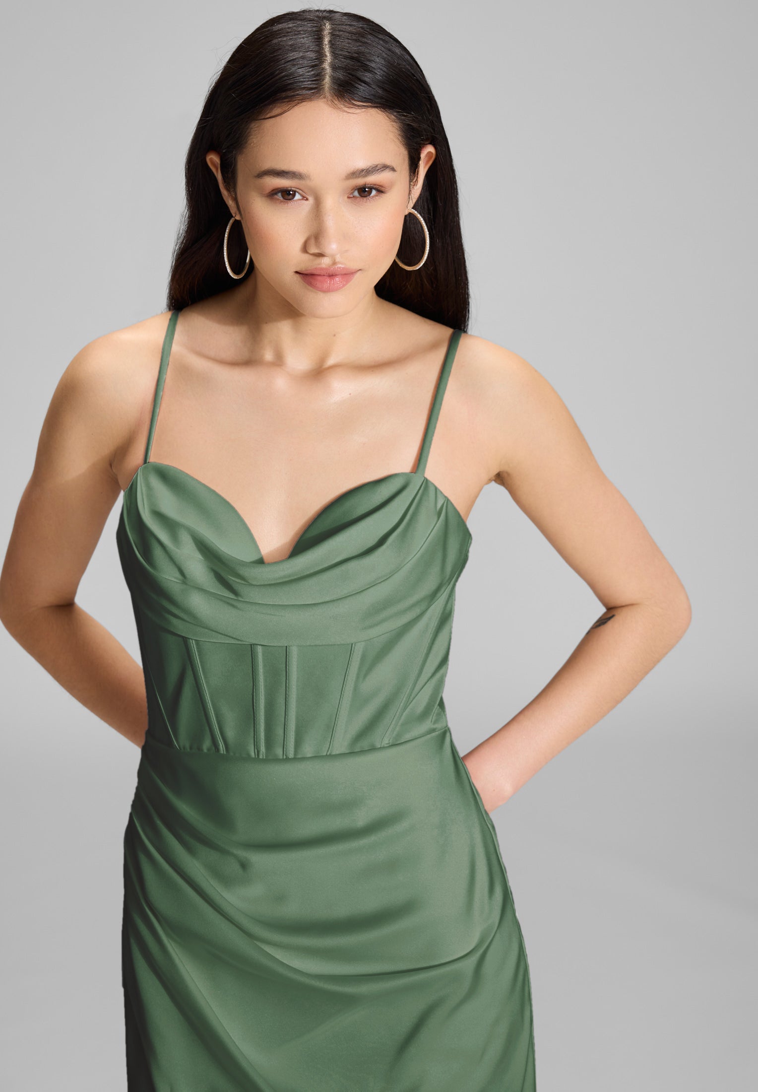 Satinkleid - Drapierung