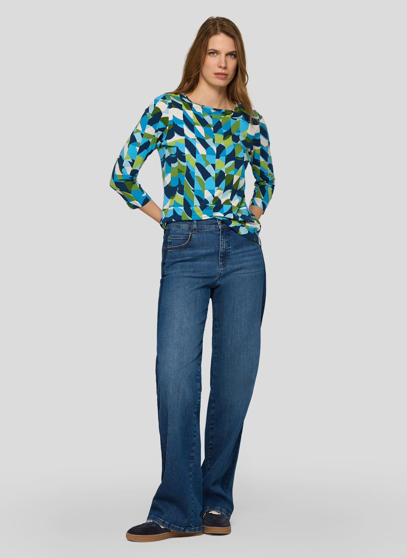 T-Shirt - Mountain Lake