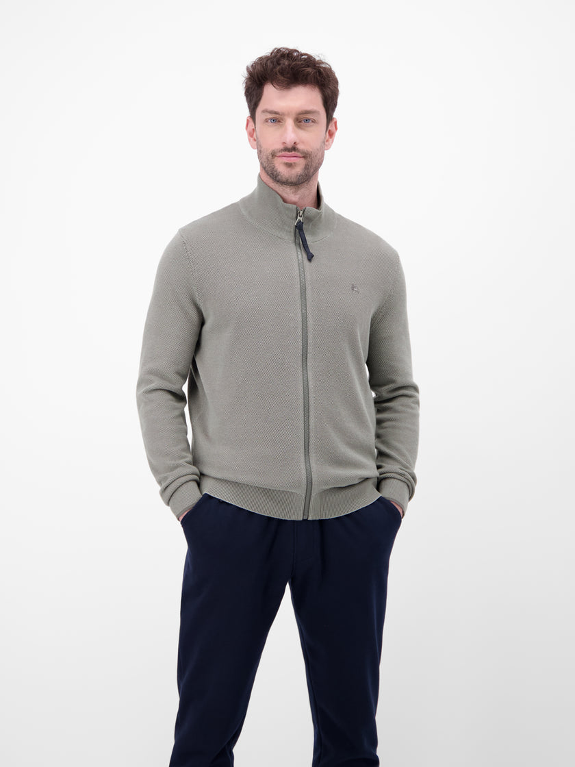 Strickjacke - Stehkragen