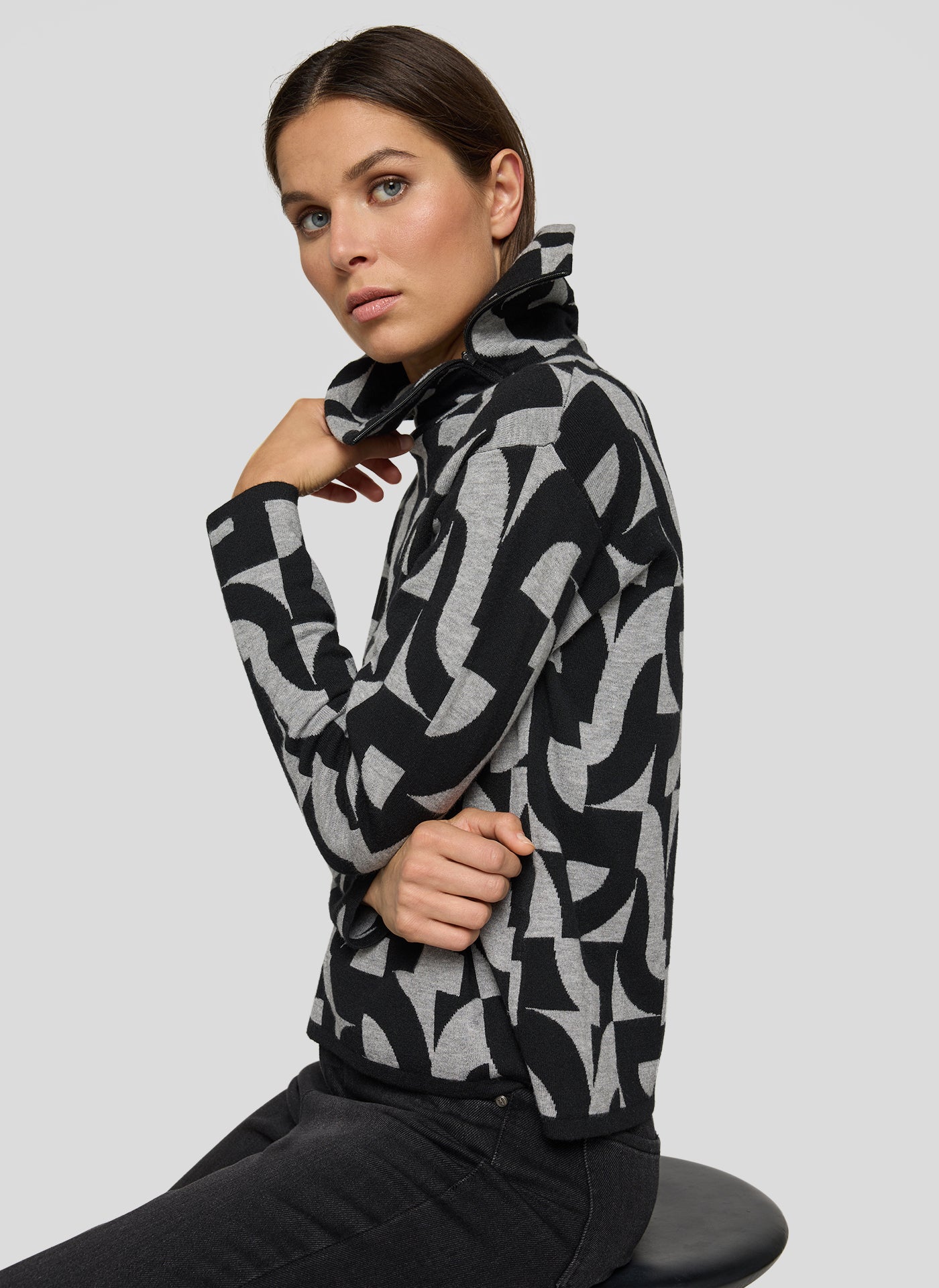 Pullover - Black Sparkle