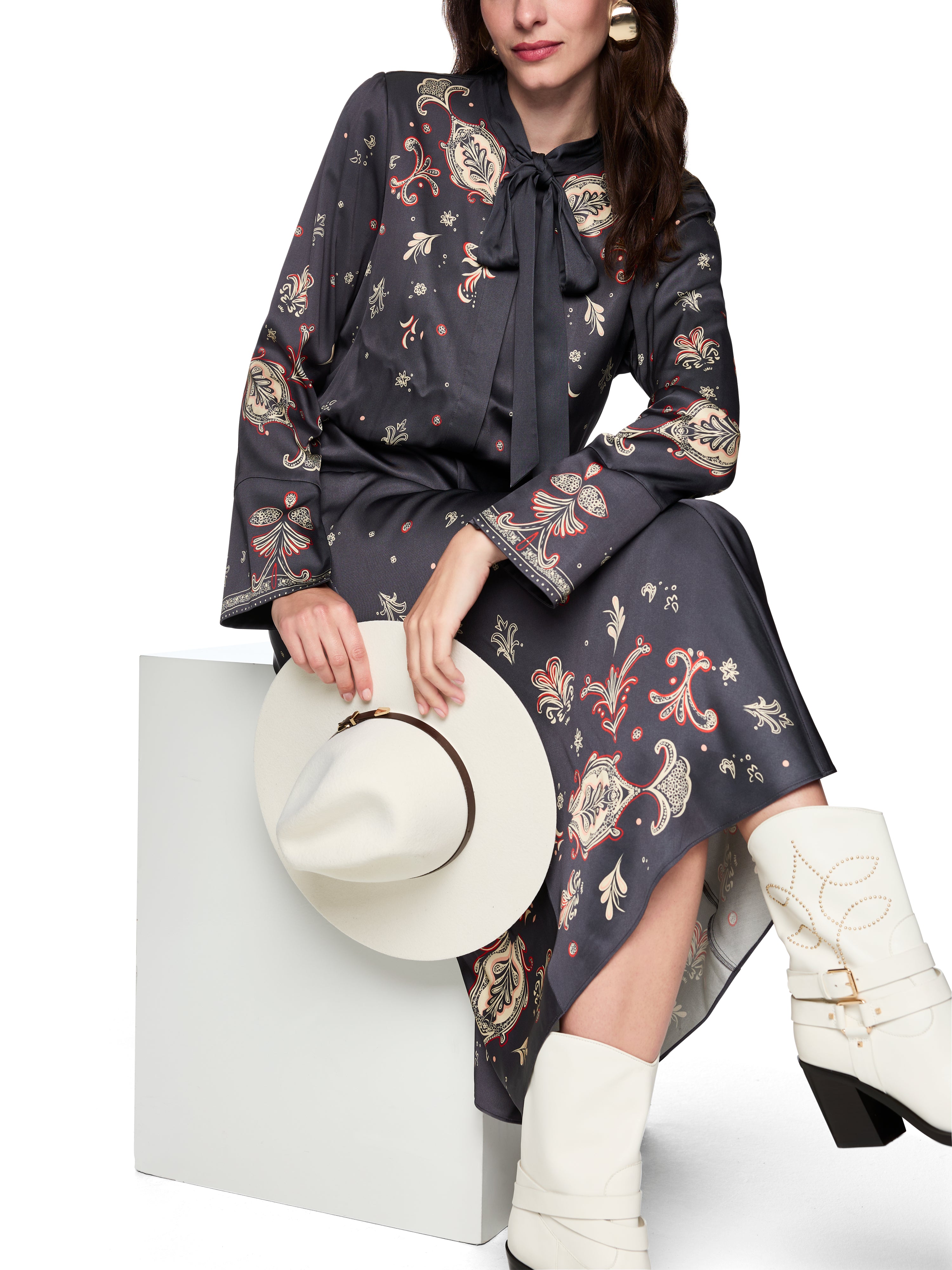 Viskosekleid - Paisleyprint