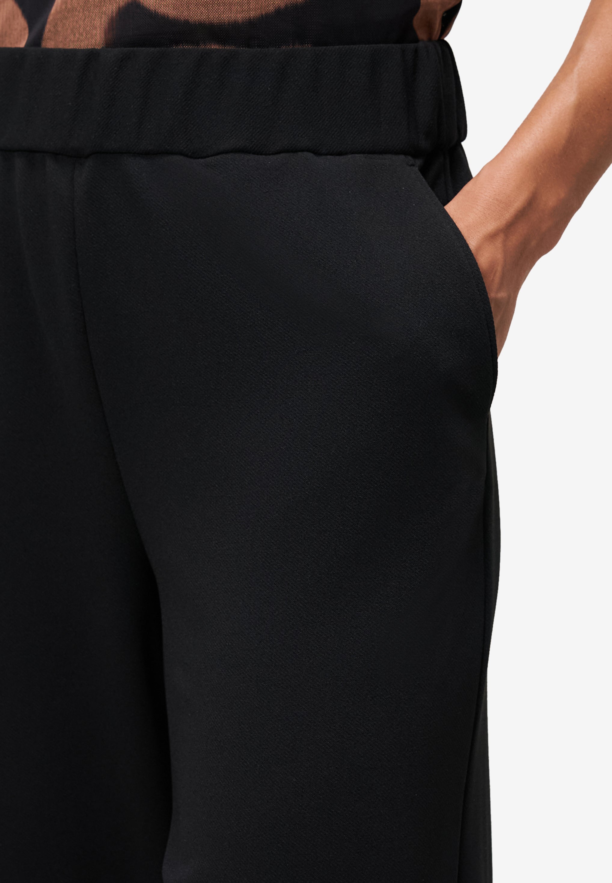 Hose - Relaxed Fit
