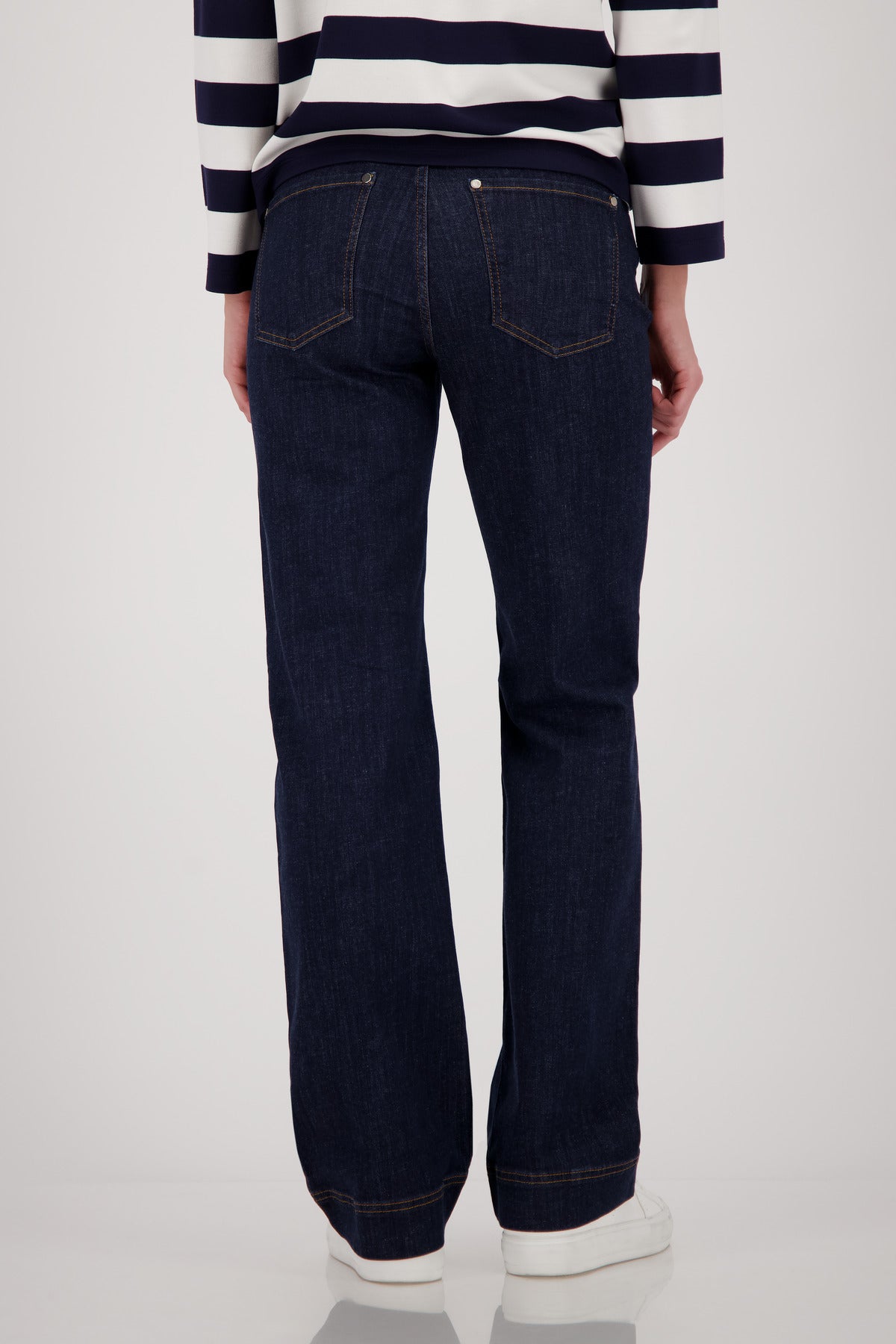 Jeans - Straight Leg