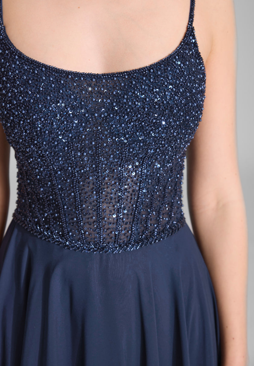 Chiffonkleid - Stickerei