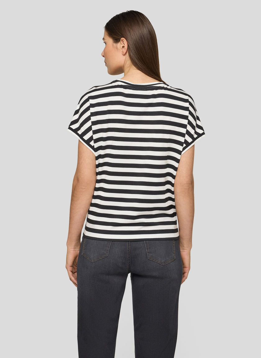 T-Shirt - Timeless Now