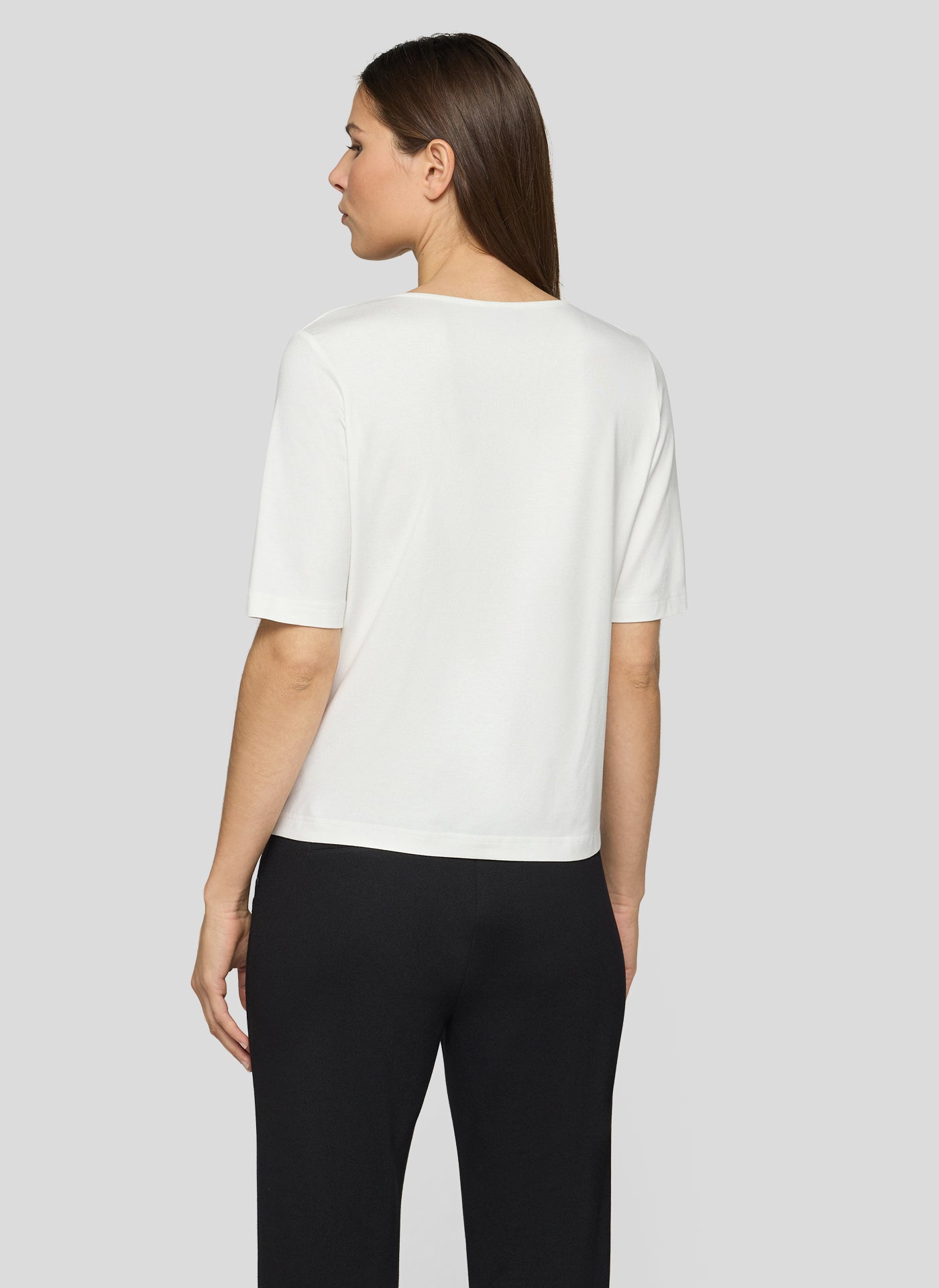 T-Shirt - Timeless Now
