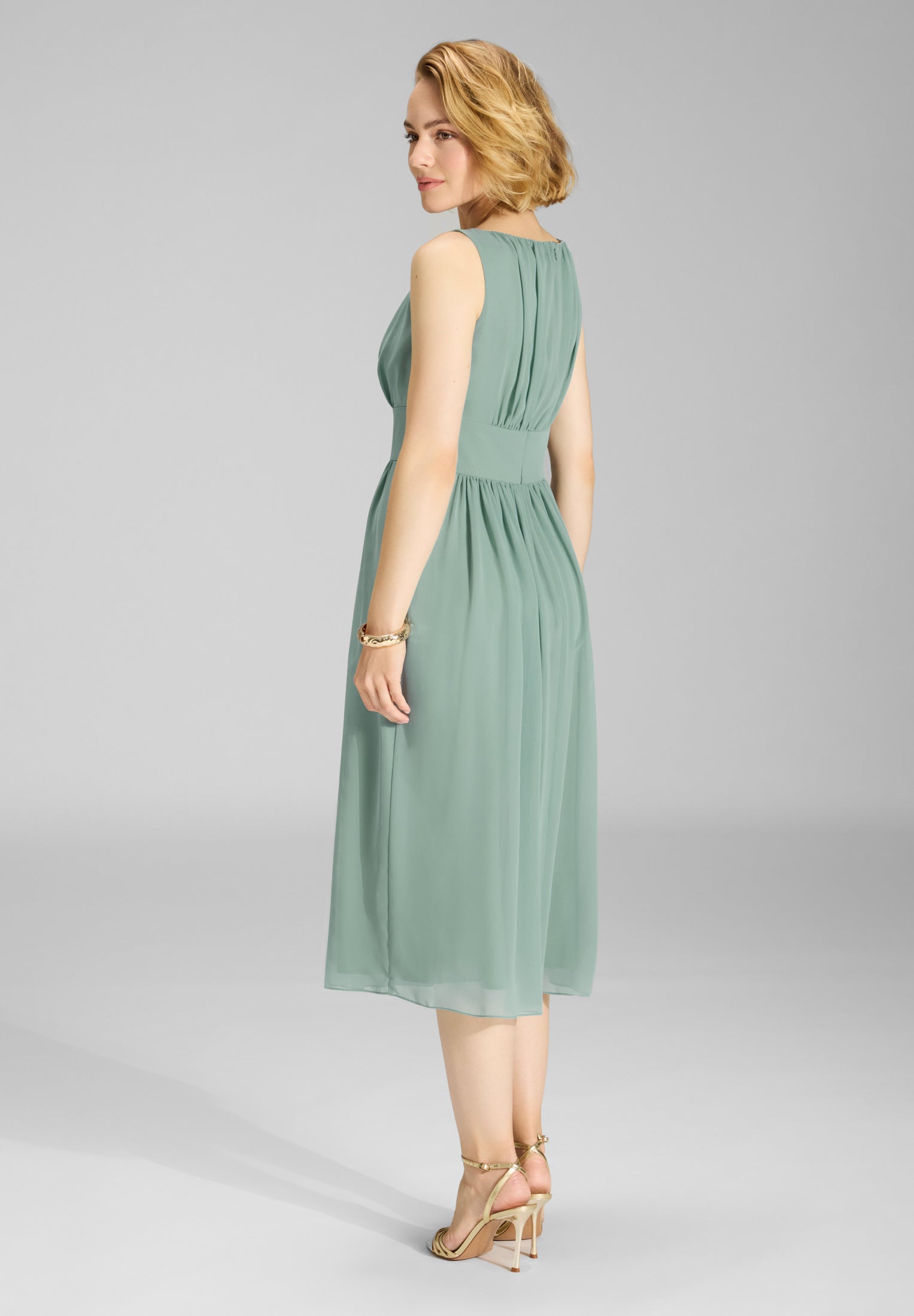 Chiffonkleid - Taillenpasse