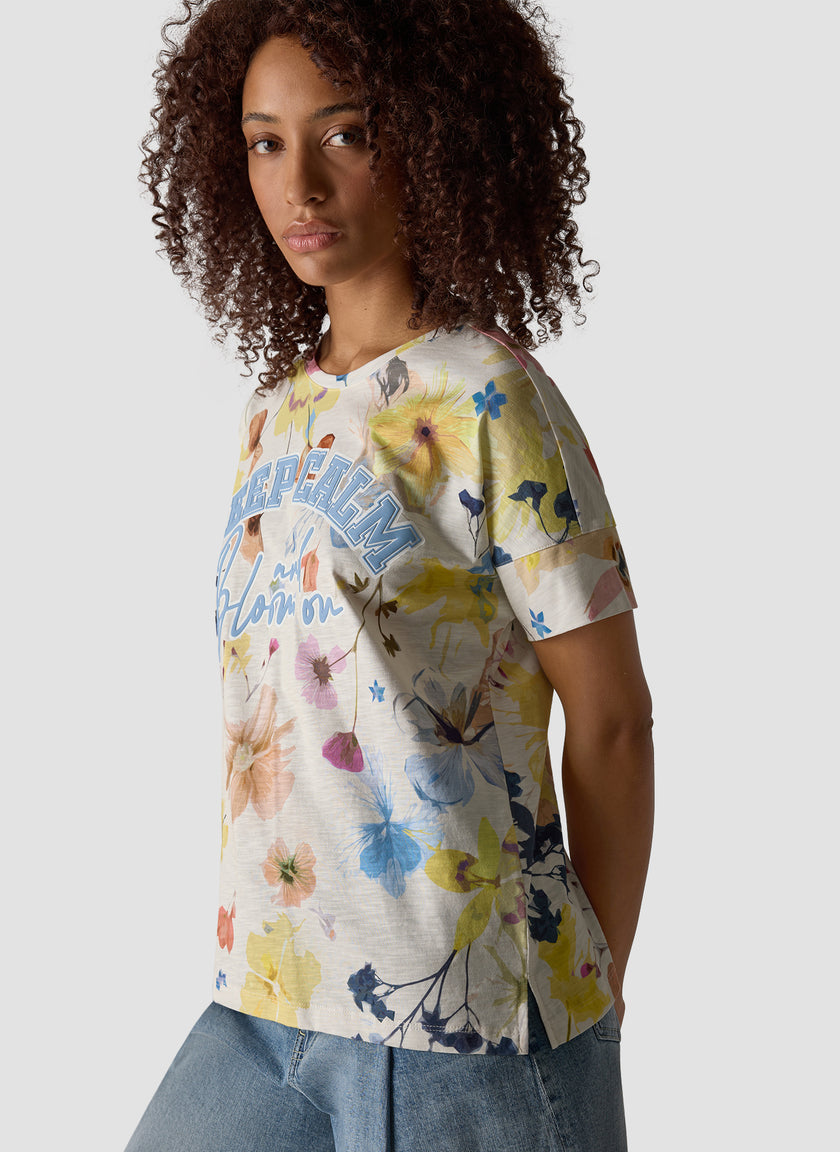T-Shirt - Floral Vibes