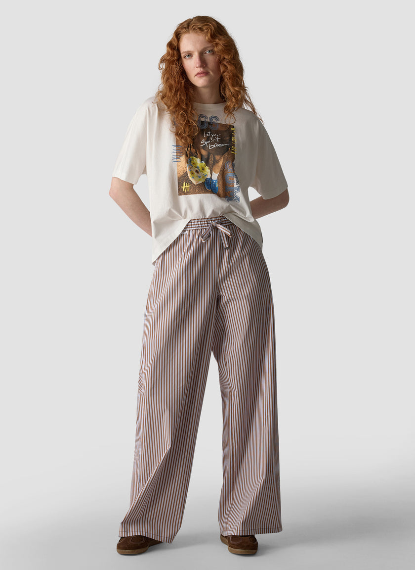 T-Shirts - Floral Vibes