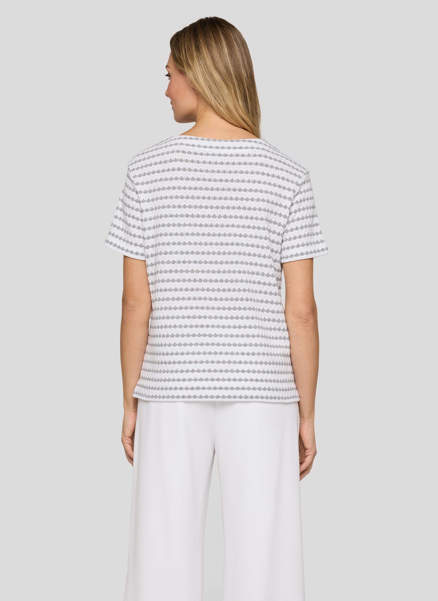 T-Shirt - New Romance