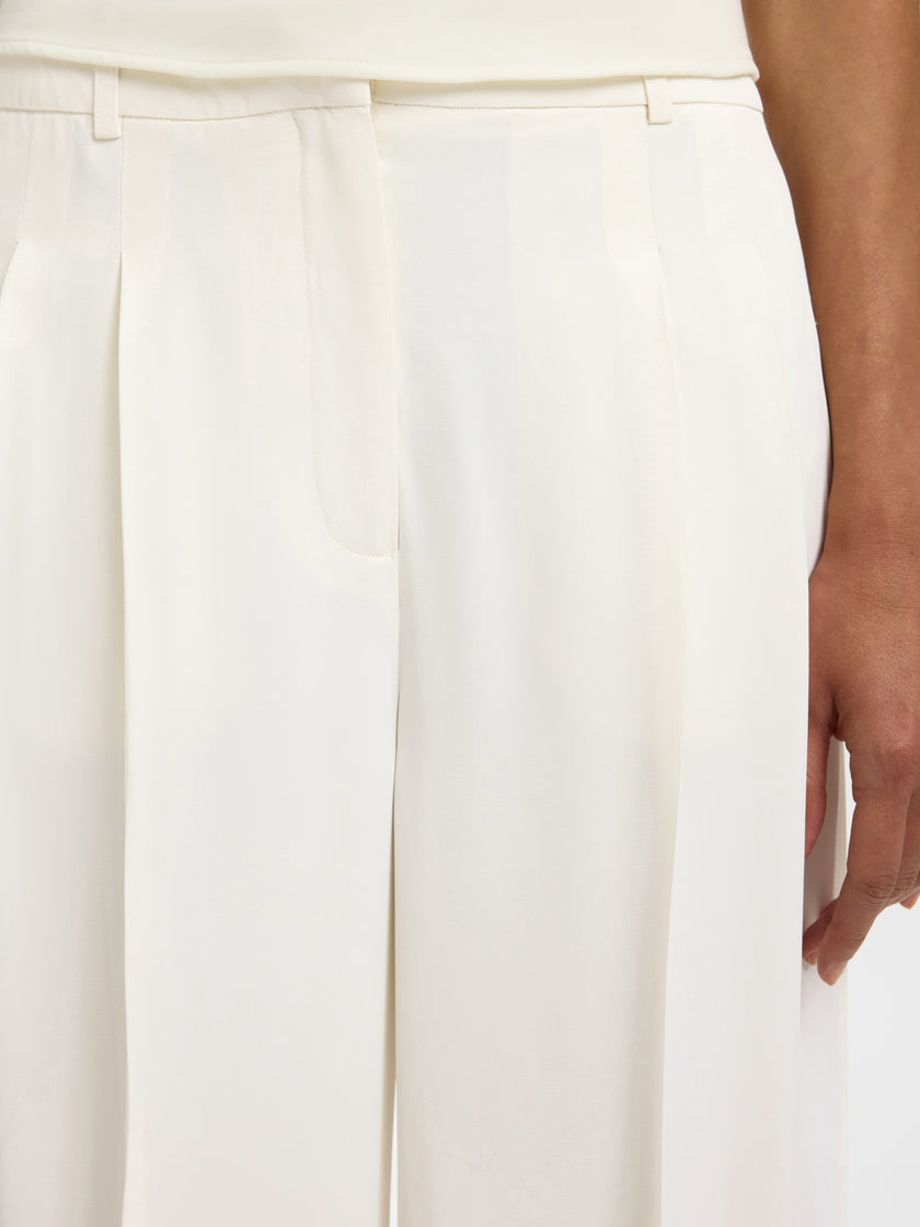 Wide Leg Hose - ELLIE