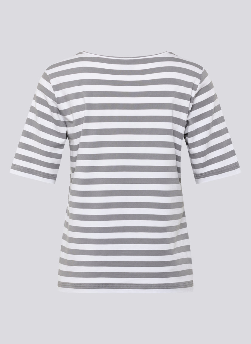 T-Shirt - New Romance