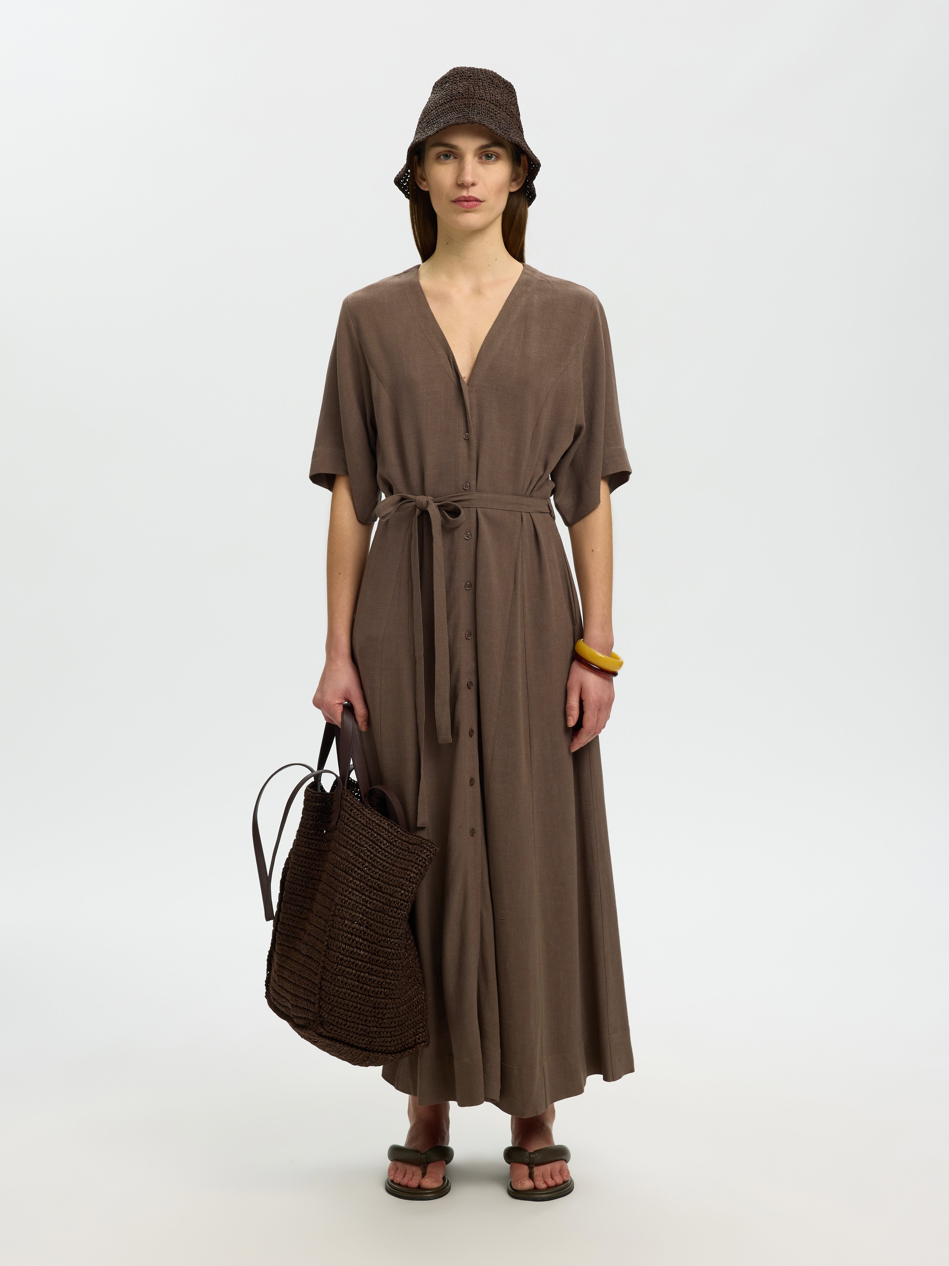 Kleid - Bindegürtel