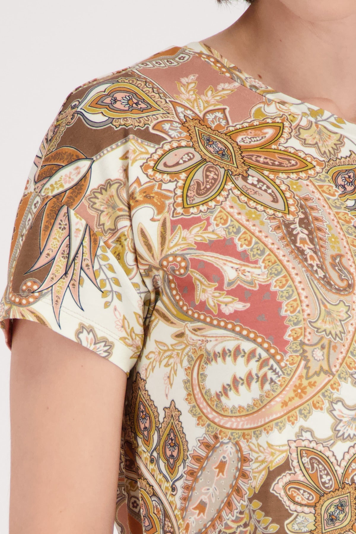 T-Shirt - Paisley