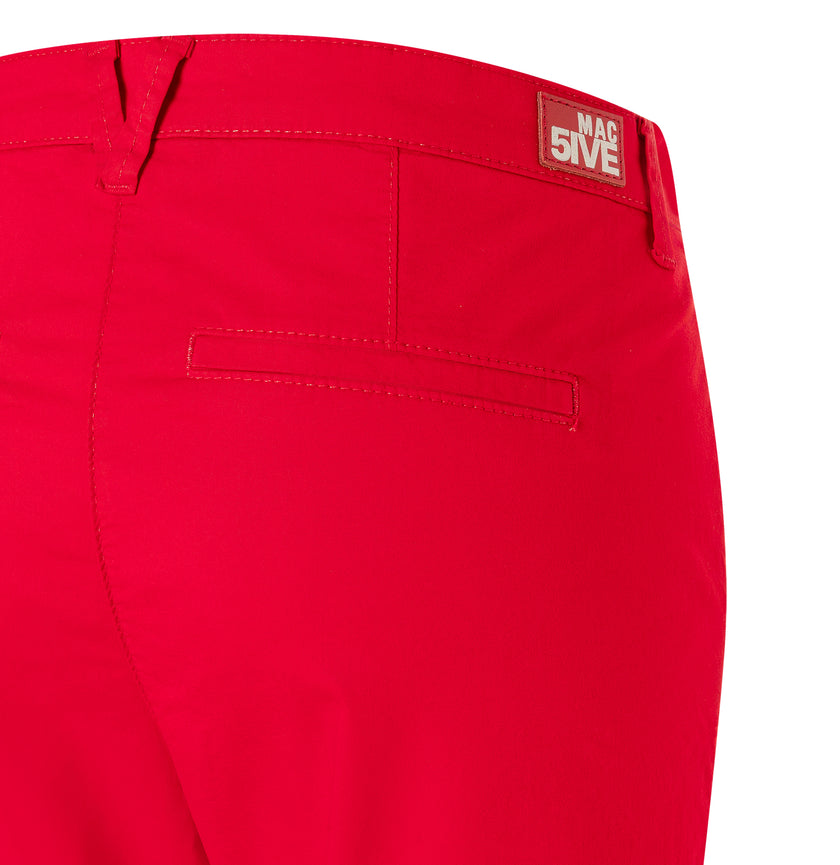 Chino - Cropped