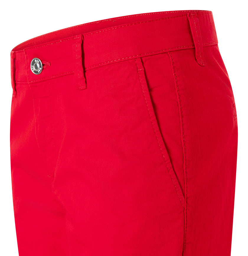 Chino - Cropped