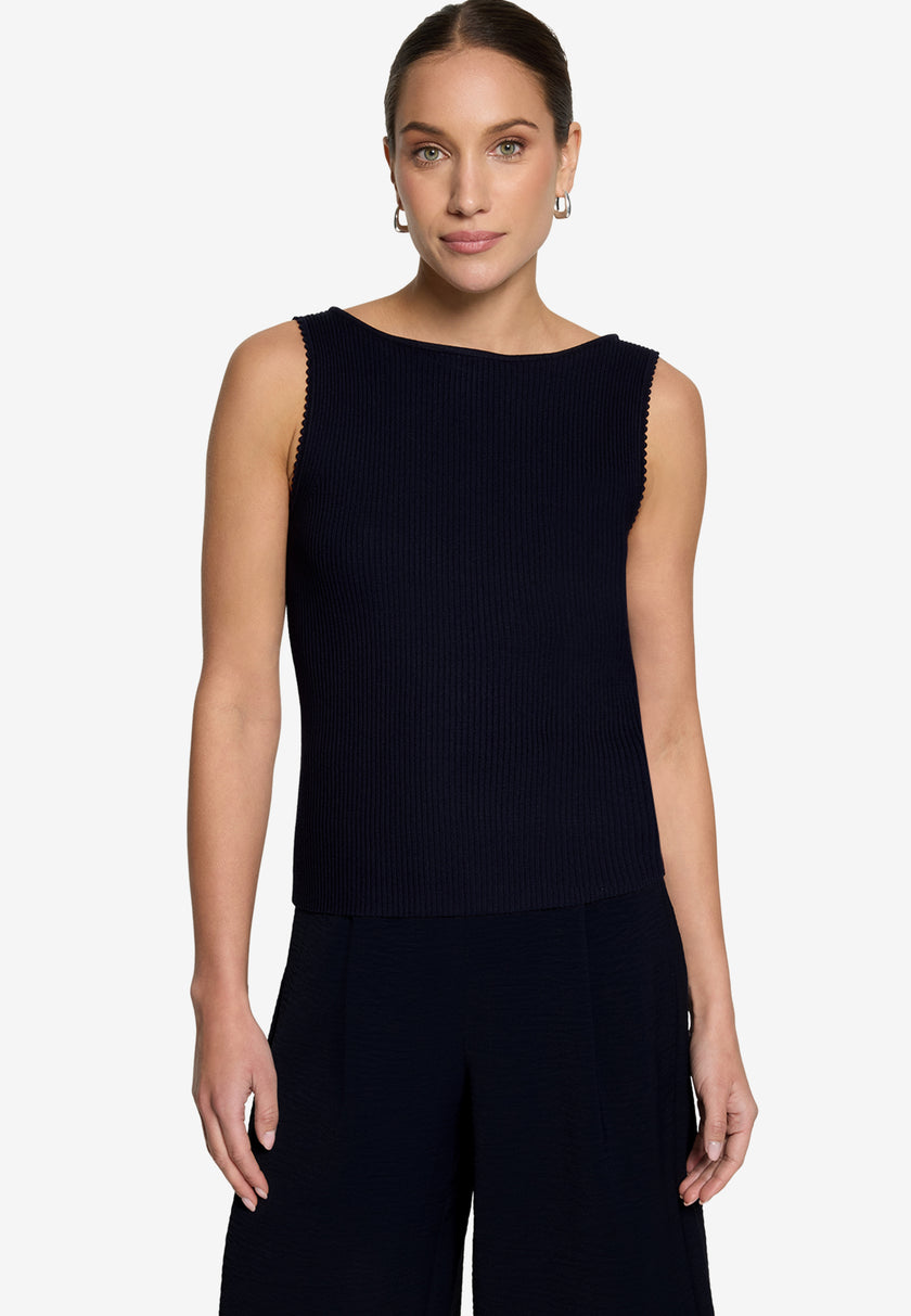 Stricktop  - Boatneck