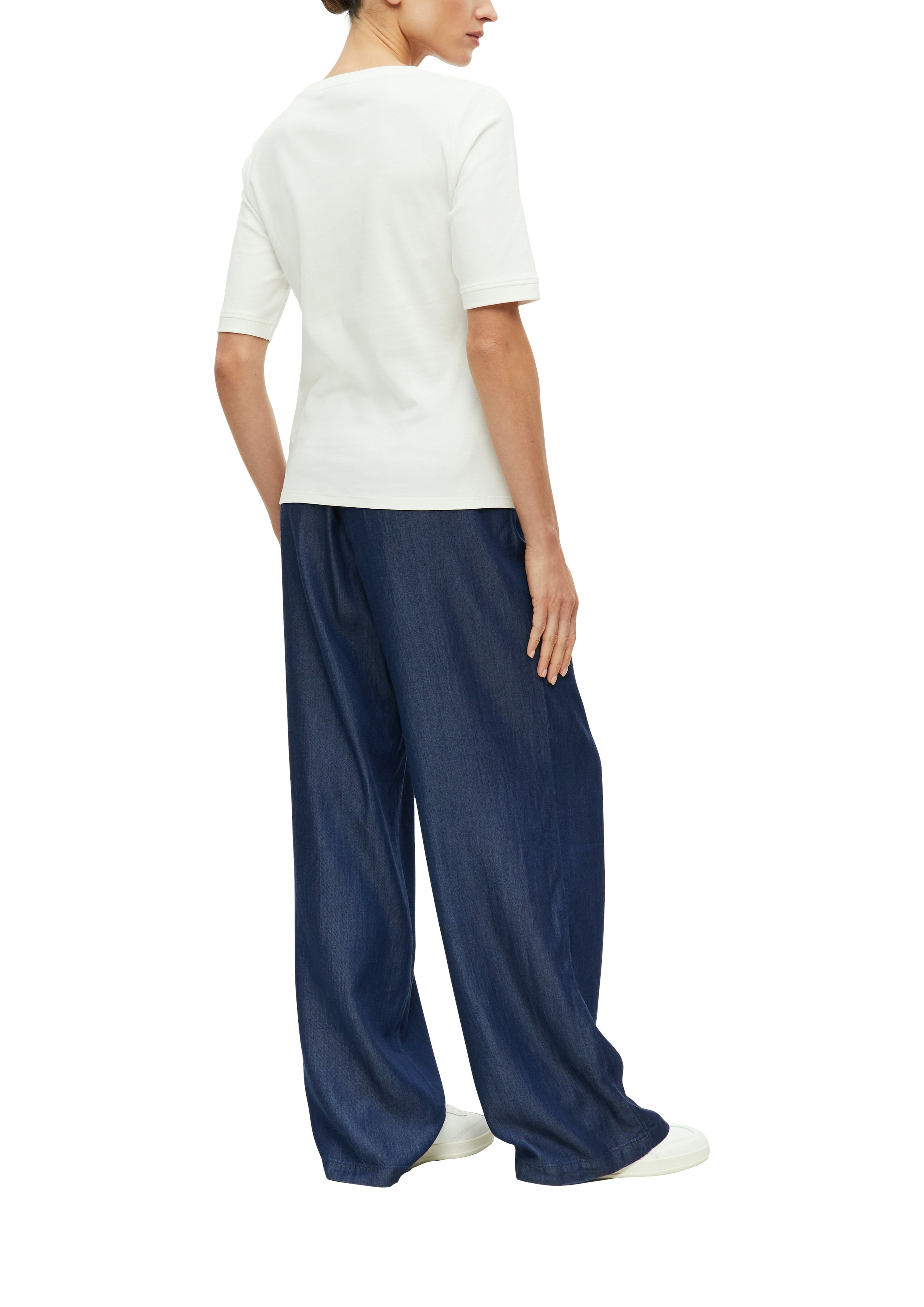T-Shirt - Loose Fit