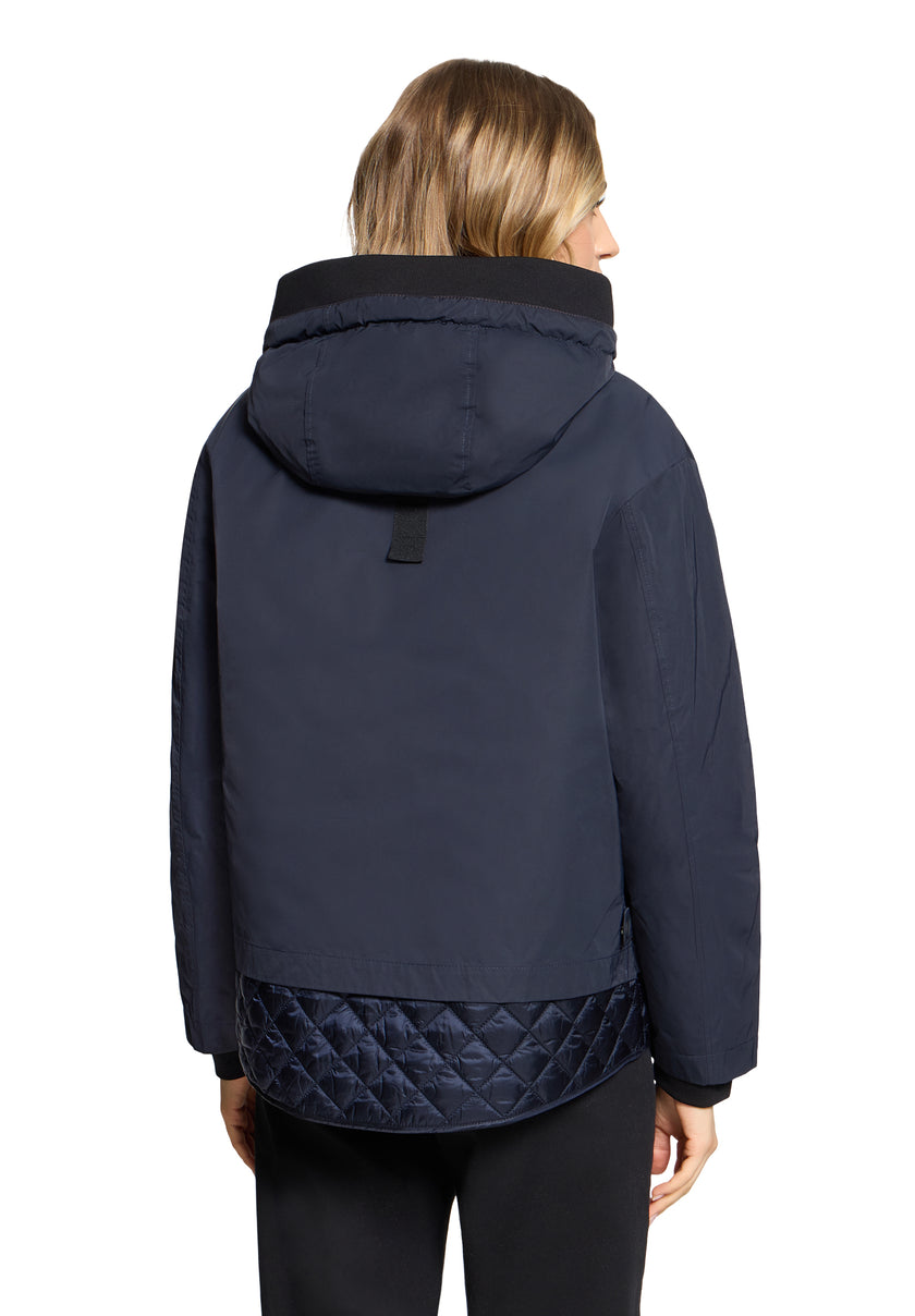 Winterjacke - Kapuze