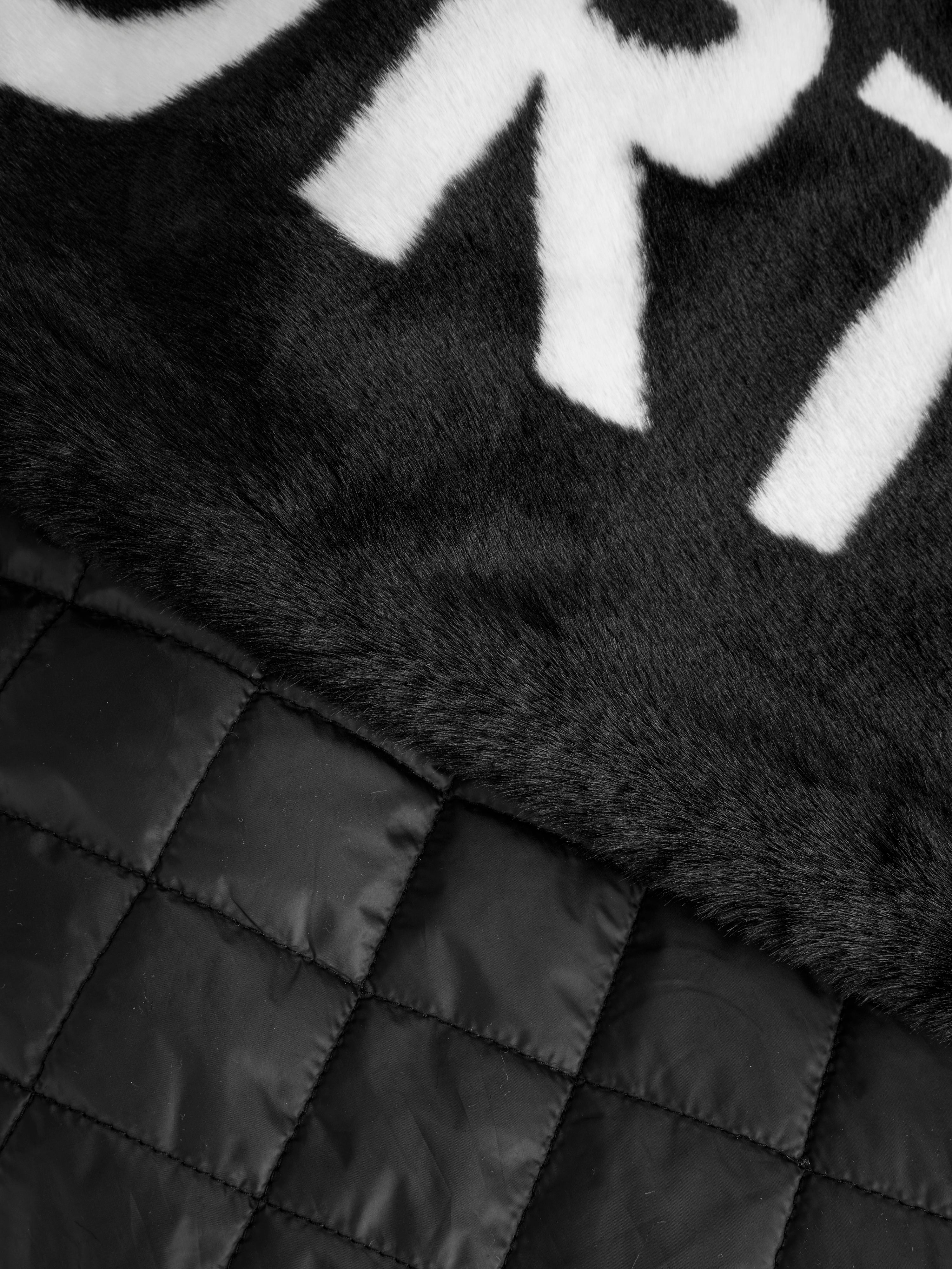 ONLINE EXKLUSIV - Oversized Schal - Fake Fur