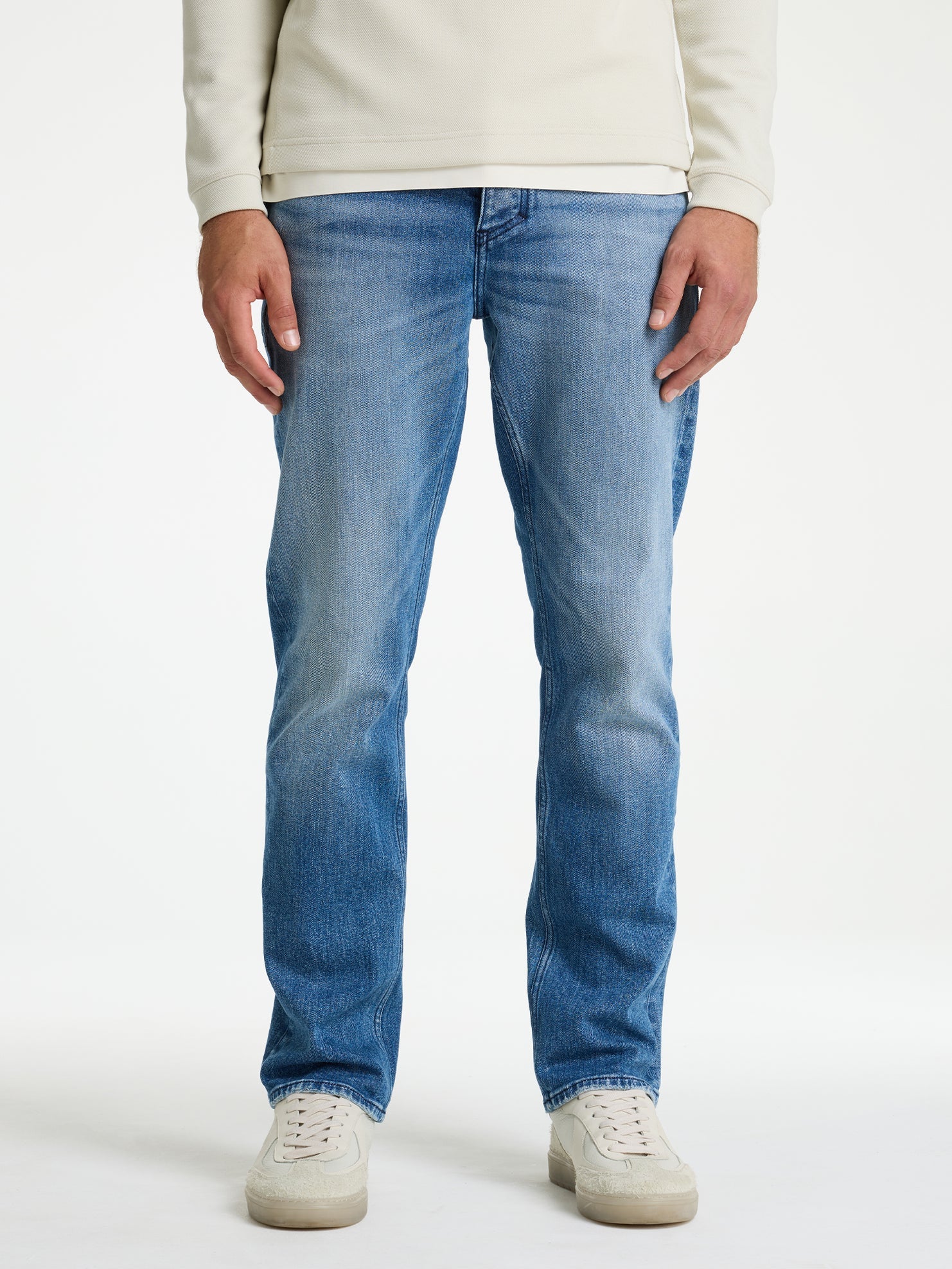 Jeans - TAVON AXXIS
