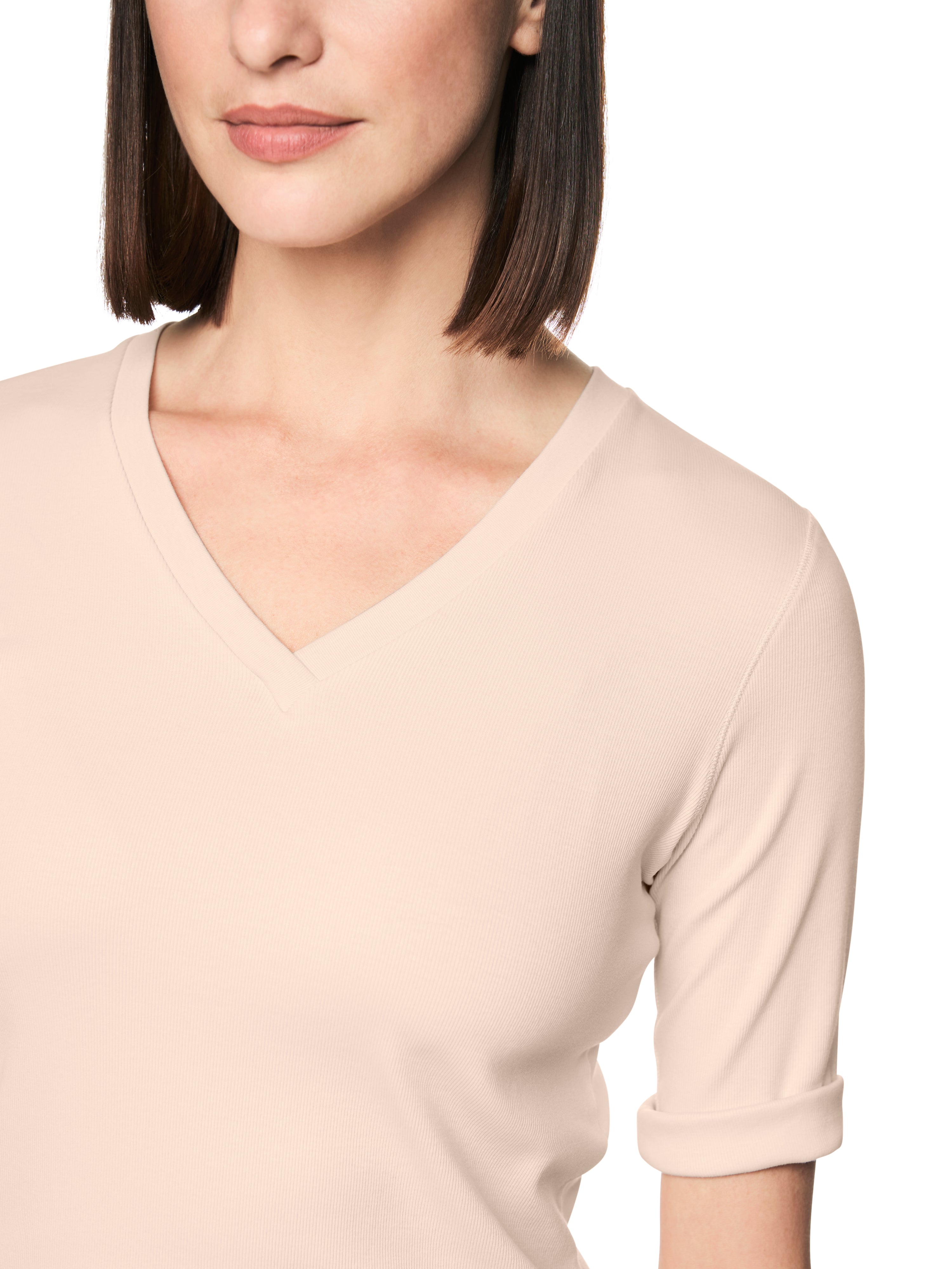 T-Shirt - V-Neck