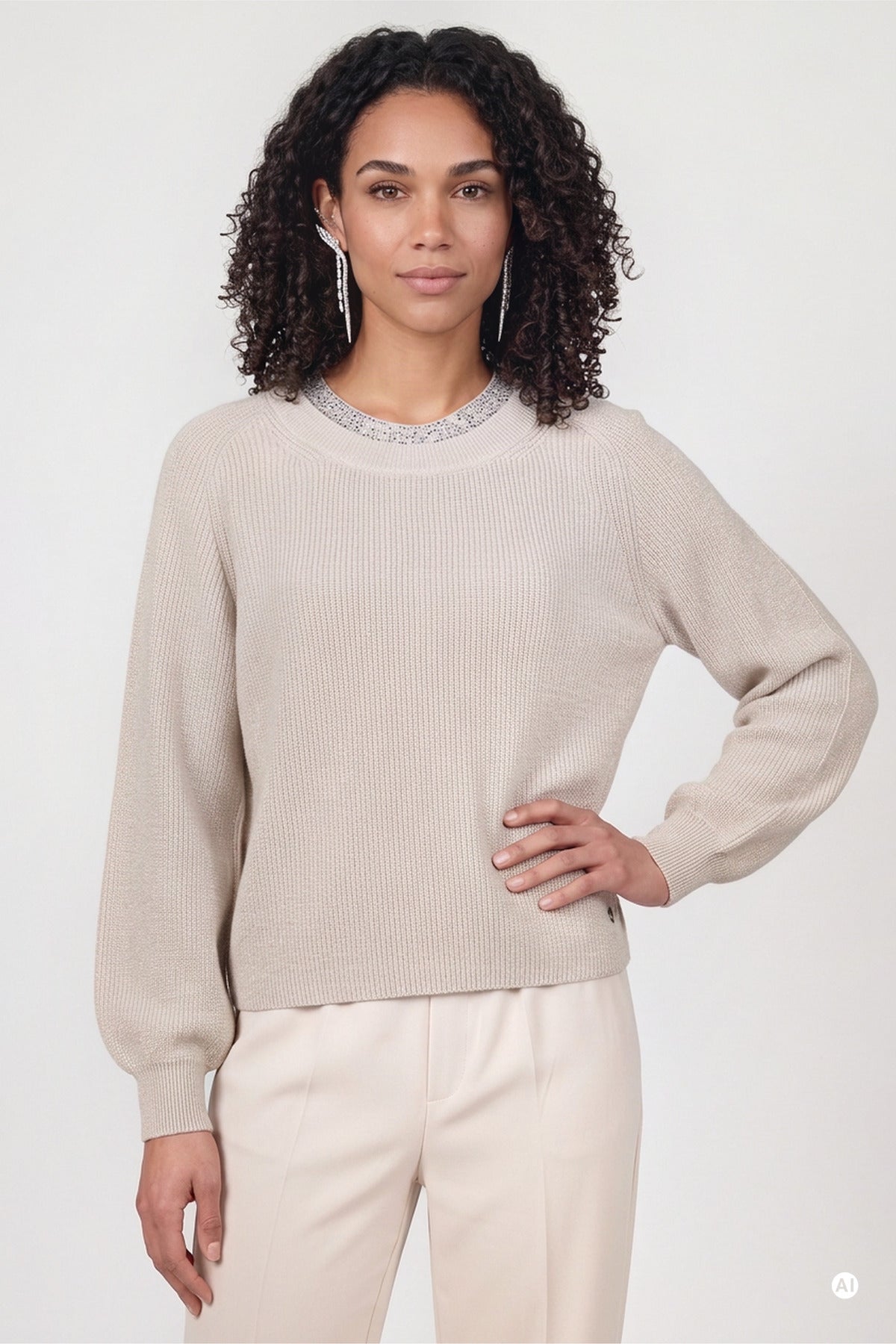 Strickpullover mit Schmuckkragen