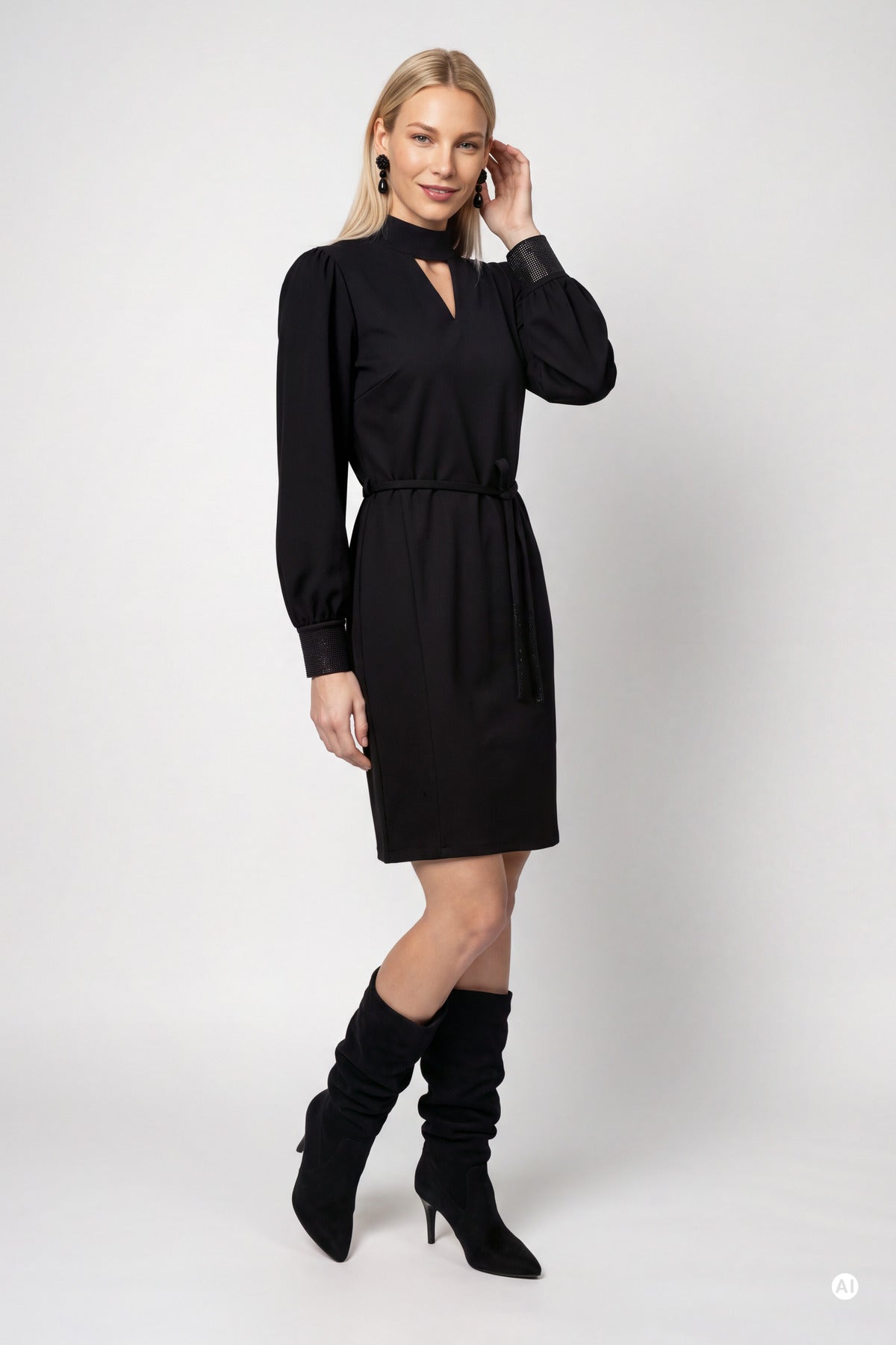 ONLINE EXKLUSIV - Kleid mit Strassdetails
