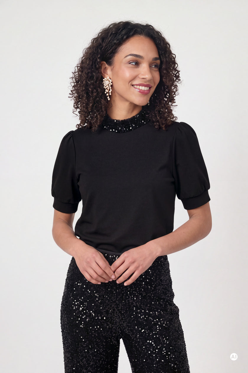 ONLINE EXKLUSIV - Sweatshirt mit Schmuckkragen
